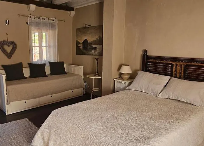 Casa vacanze Hvar Stone With Pool Vrbanj