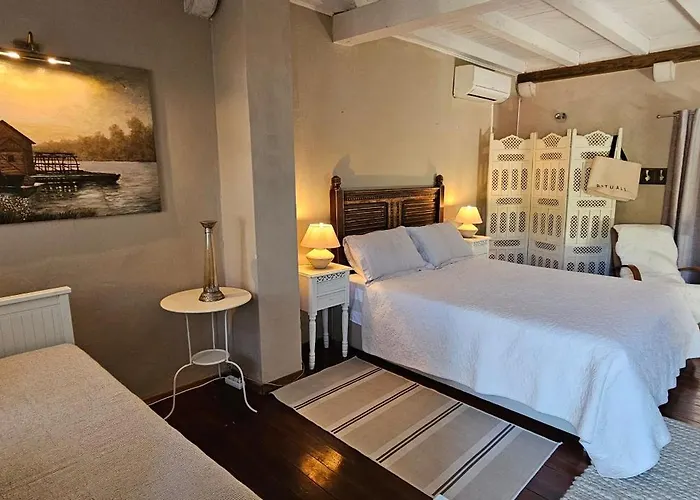 Casa vacanze Hvar Stone With Pool Vrbanj