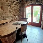 Hvar Stone With Pool Feriehus *