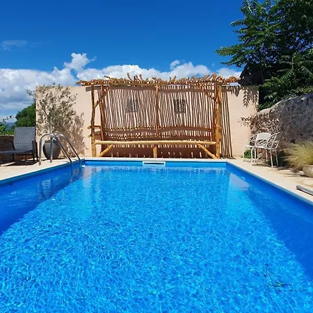 Hvar Stone With Pool Vrbanj